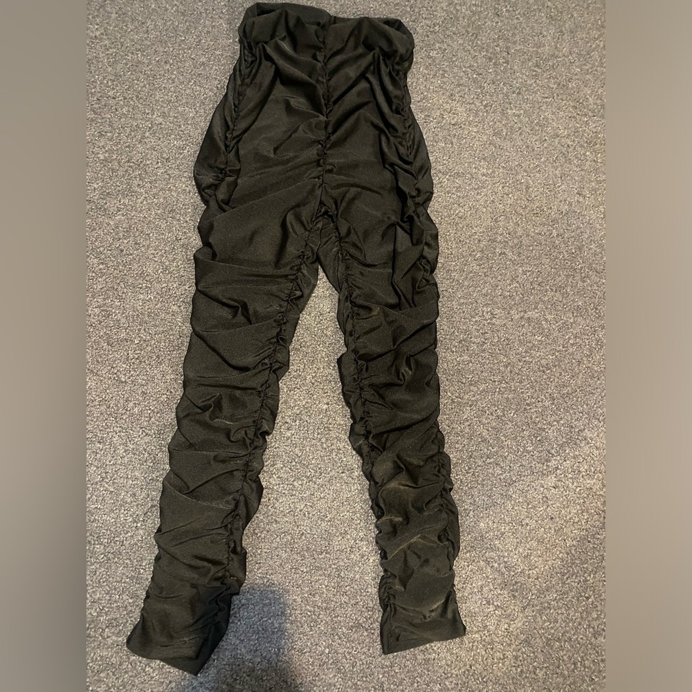 Black ruched pants XL